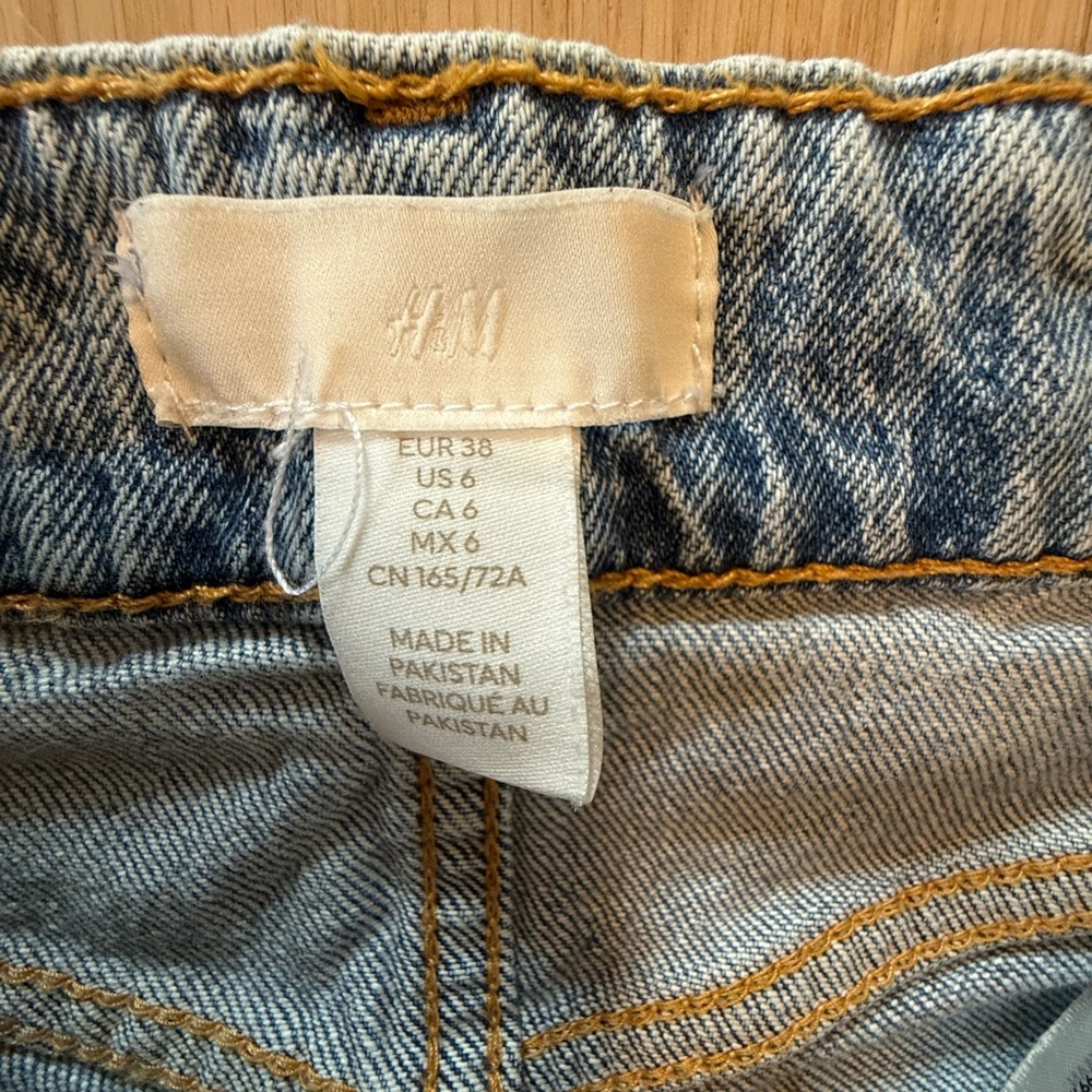 H&M High Rise Wide Leg Jeans - Picture 3 of 3